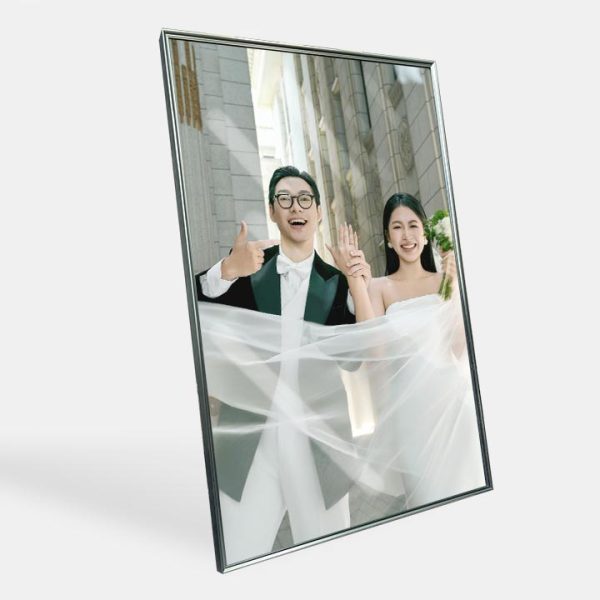 ảnh Mika Khung Hợp Kim